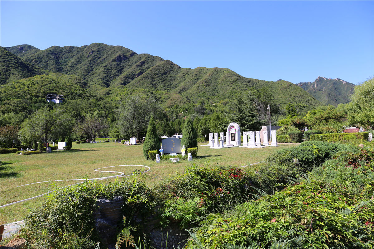 凤凰山陵园 凤凰山陵园