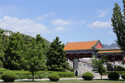 天寿陵园附近还有什么墓地？